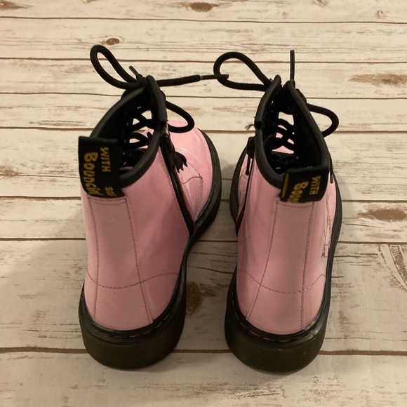 Dr. Martens 1460 8-Eye Patent Boot Pale Pink Women's or Big Girls Size 5 - Picture 5 of 11